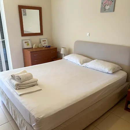 Palaiohora Avias アパート