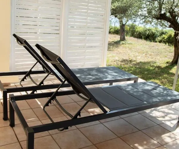 Apartment Palaiohora Avias Avia