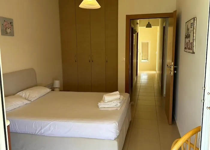 Palaiohora Avias * Avía